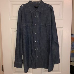 Banana Republic Men’s Button Down Dress Shirt